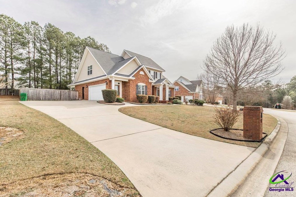 404 Arlington Falls Ct, Bonaire, GA 31005-3763