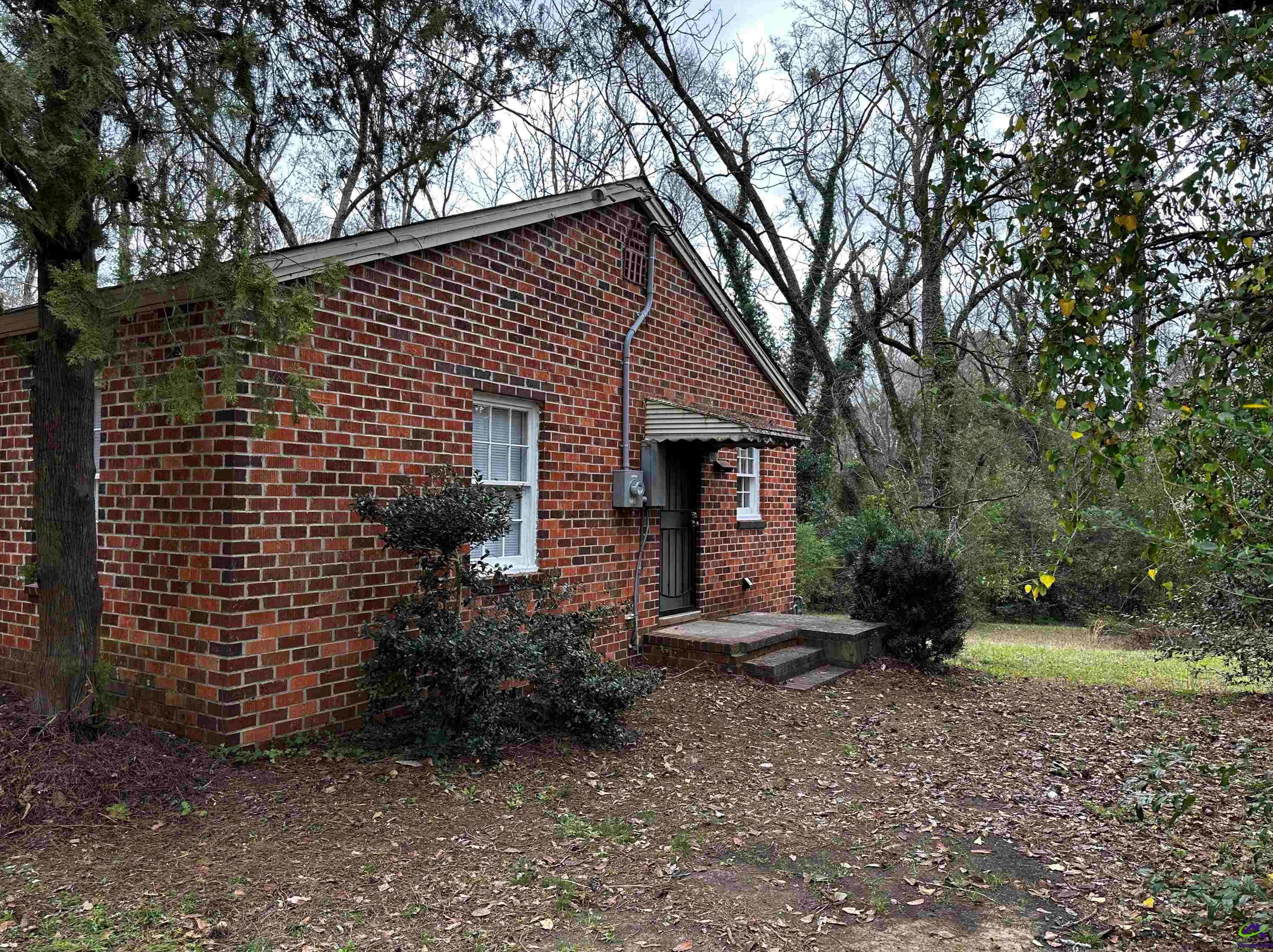 2375 Ollie Dr, Macon, GA 31217
