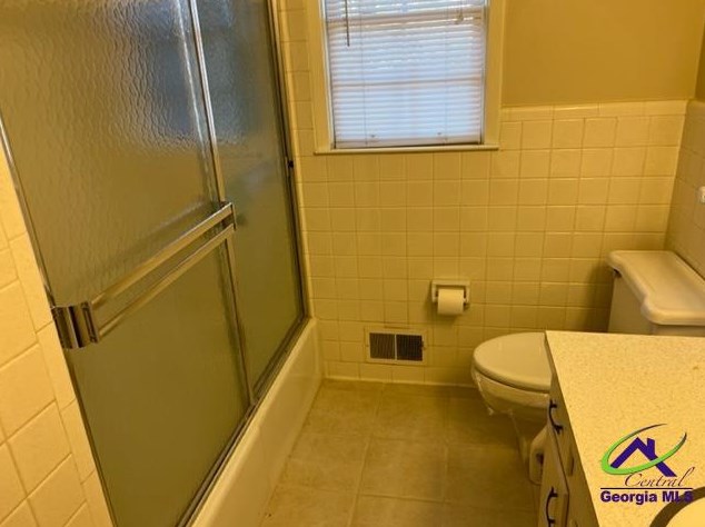 215 Forest Hill Dr, Warner Robins, GA 31088