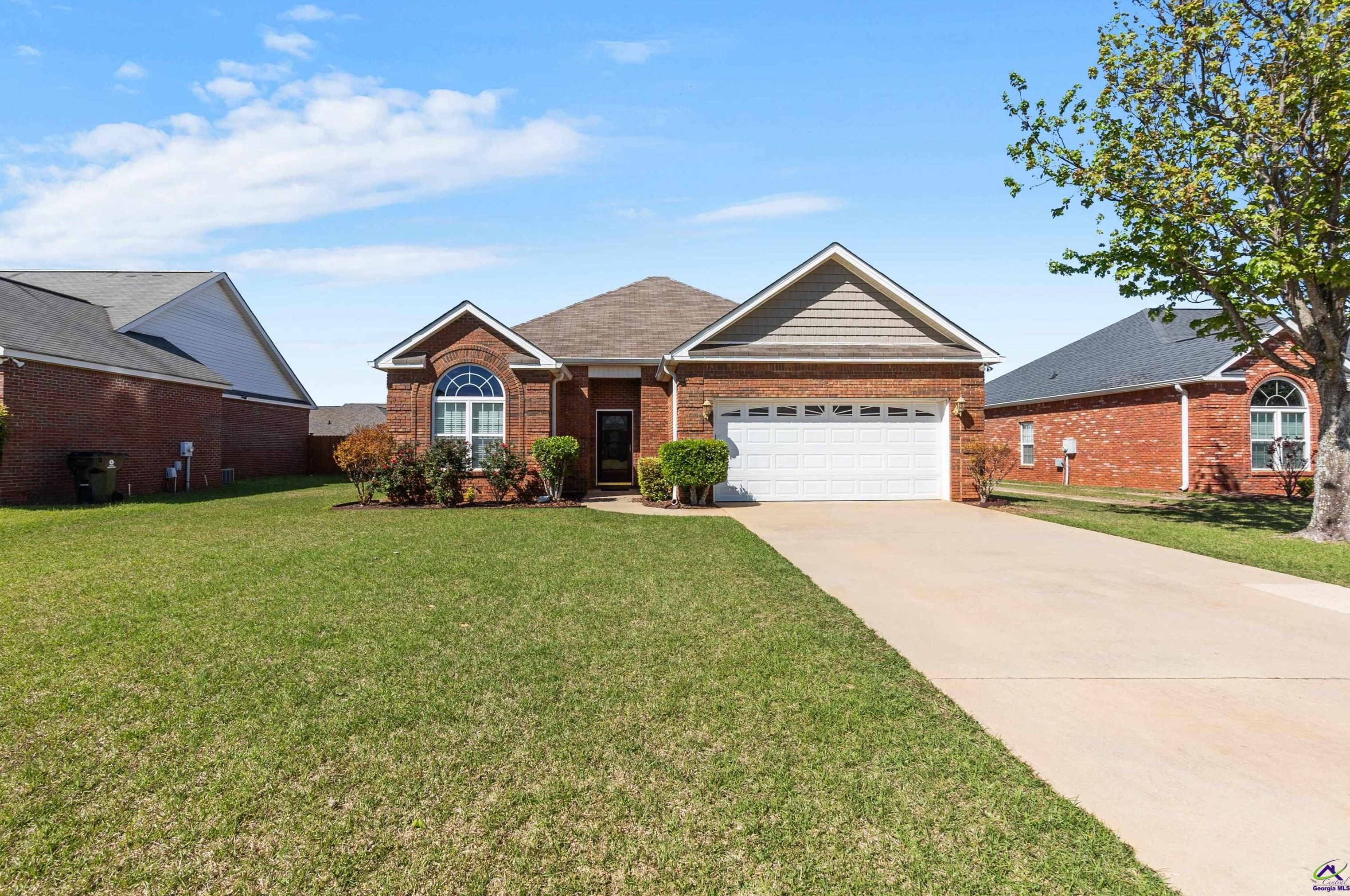 110 Witherspoon Ct, Warner Robins, GA 31088