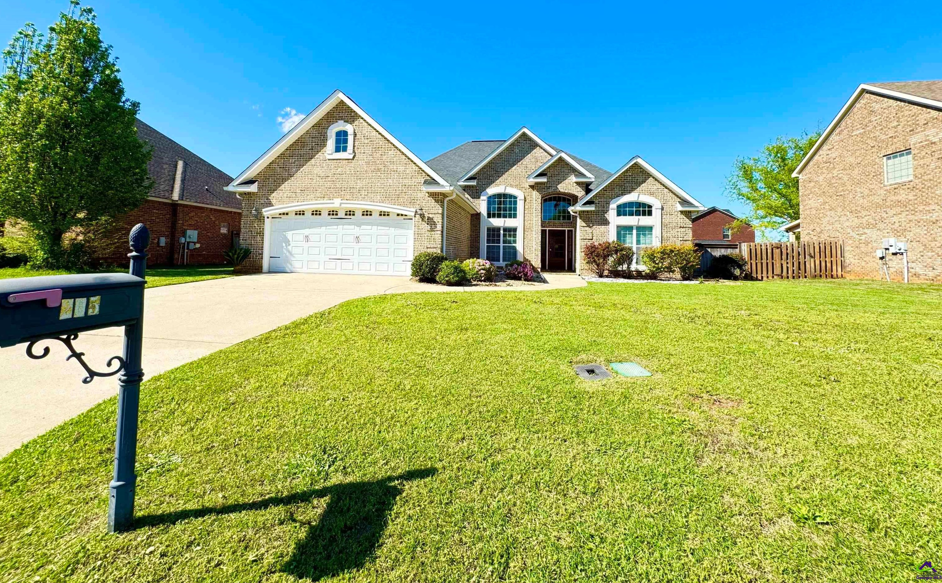 205 Cheshire Dr, Warner Robins, GA 31088