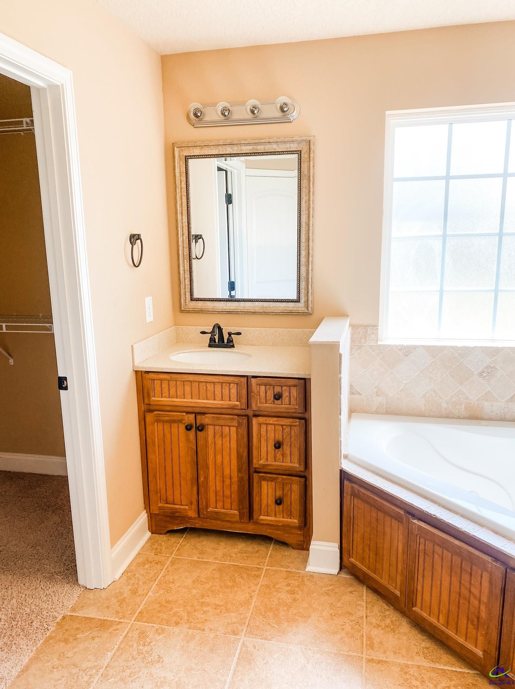 300 Avington Chase, Perry GA  31069-4885 exterior