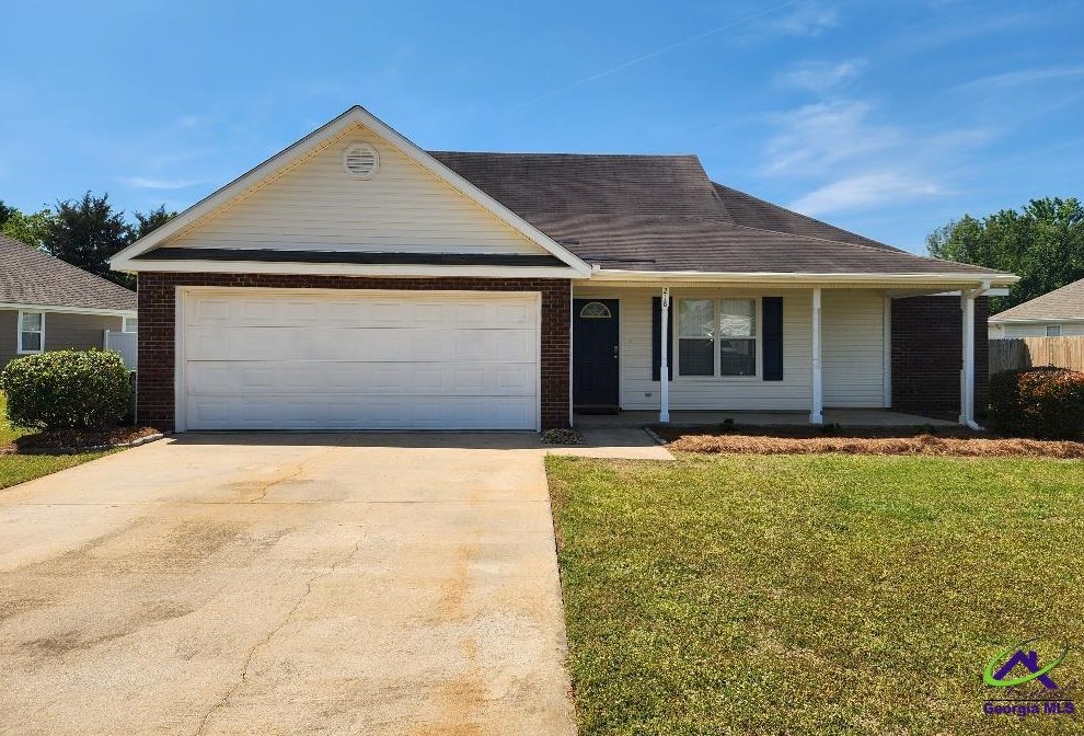 218 Wynfield Ln, Bonaire, GA 31005