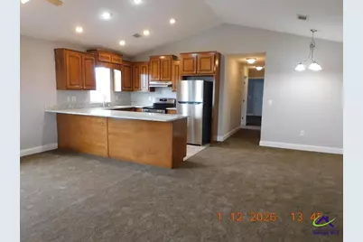 408 Club Villa Court Apt 3, Kathleen, GA 31047 - Photo 2