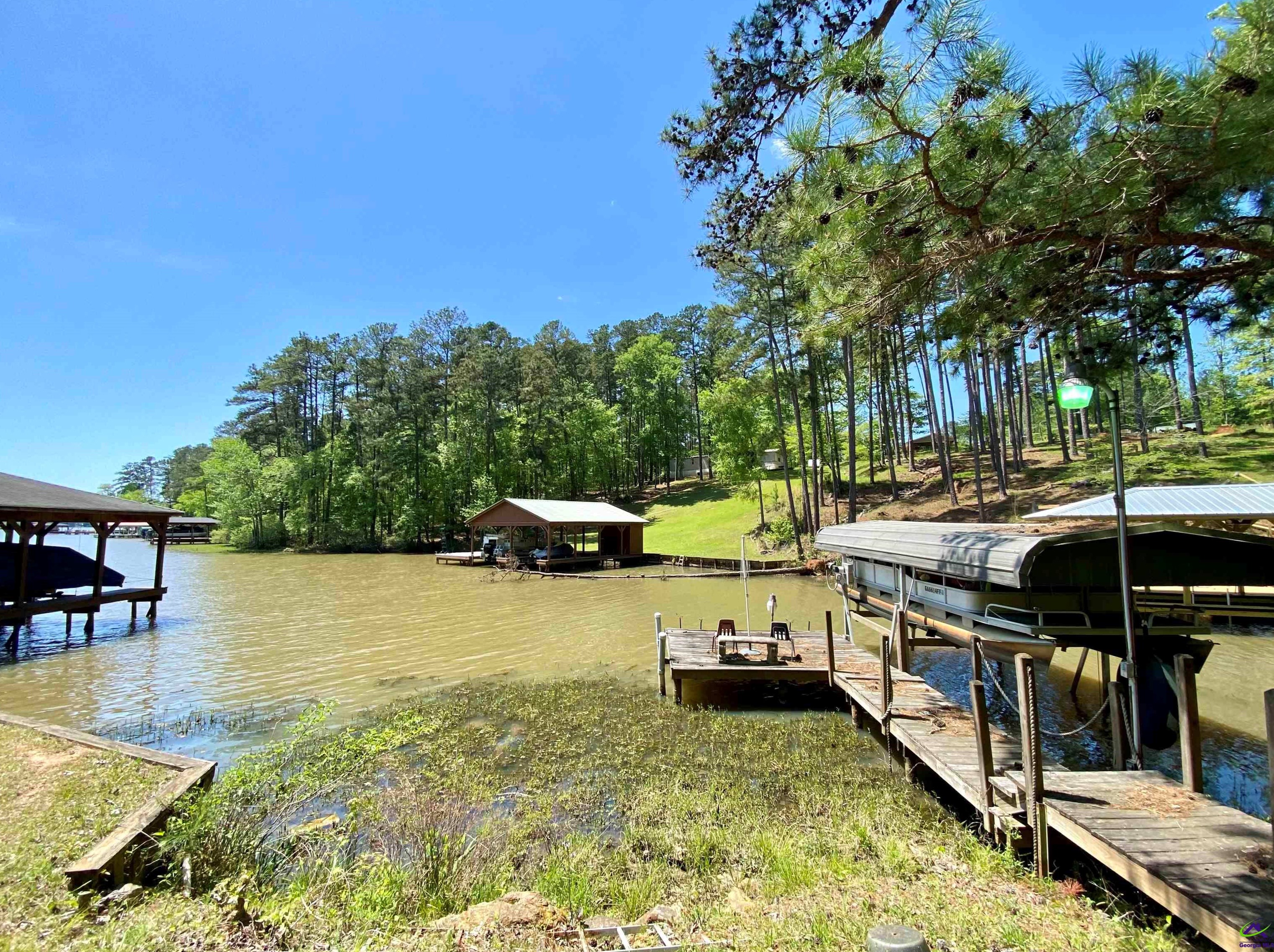 871 Pine Lake Dr, Mayfield, GA 31087-5807