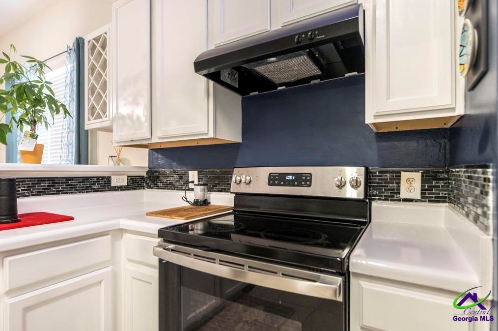 756 Ivy Brook Way, Macon GA  31210-5528 exterior