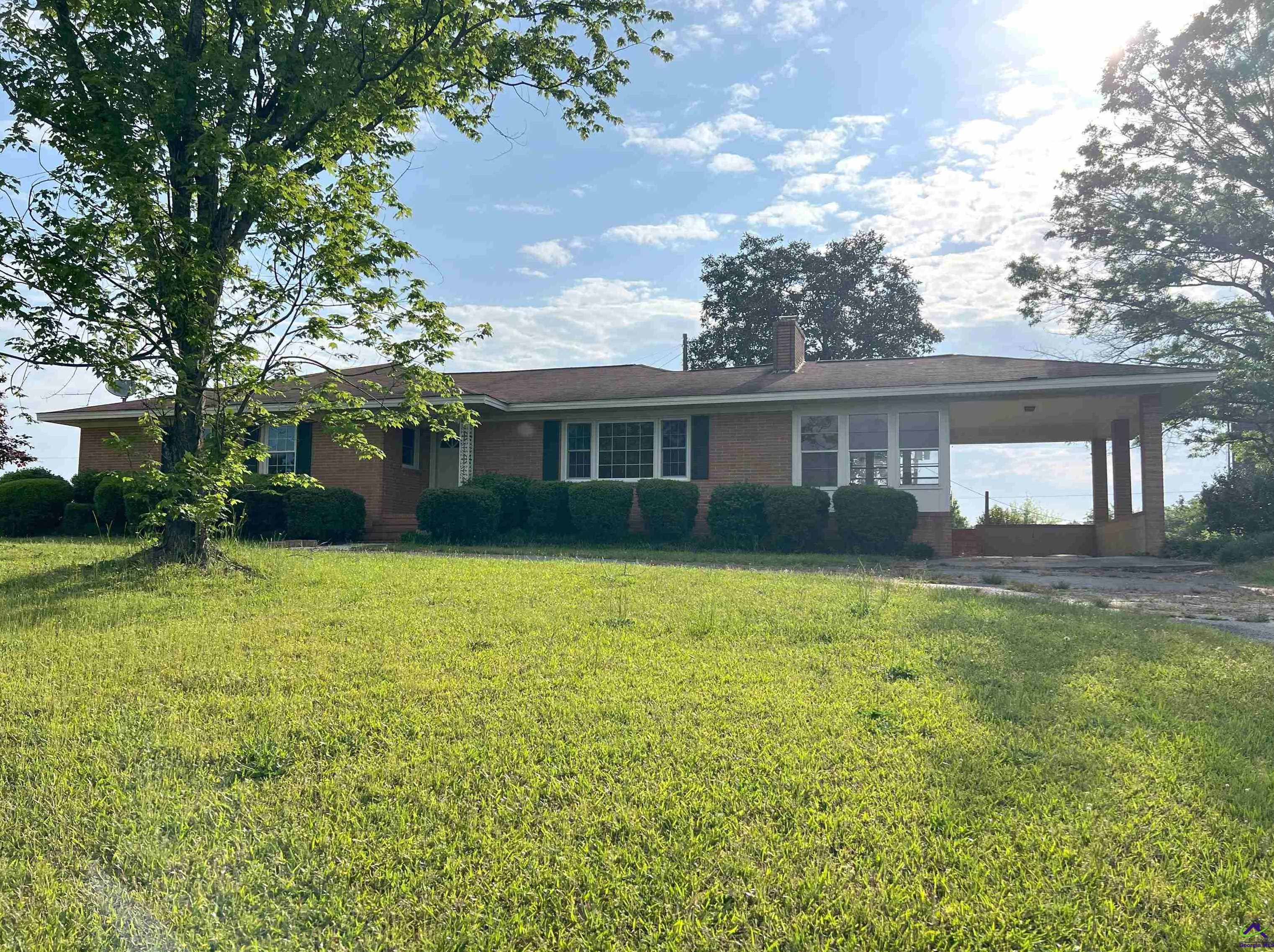 2332 Graham Rd, Gray, GA 31032