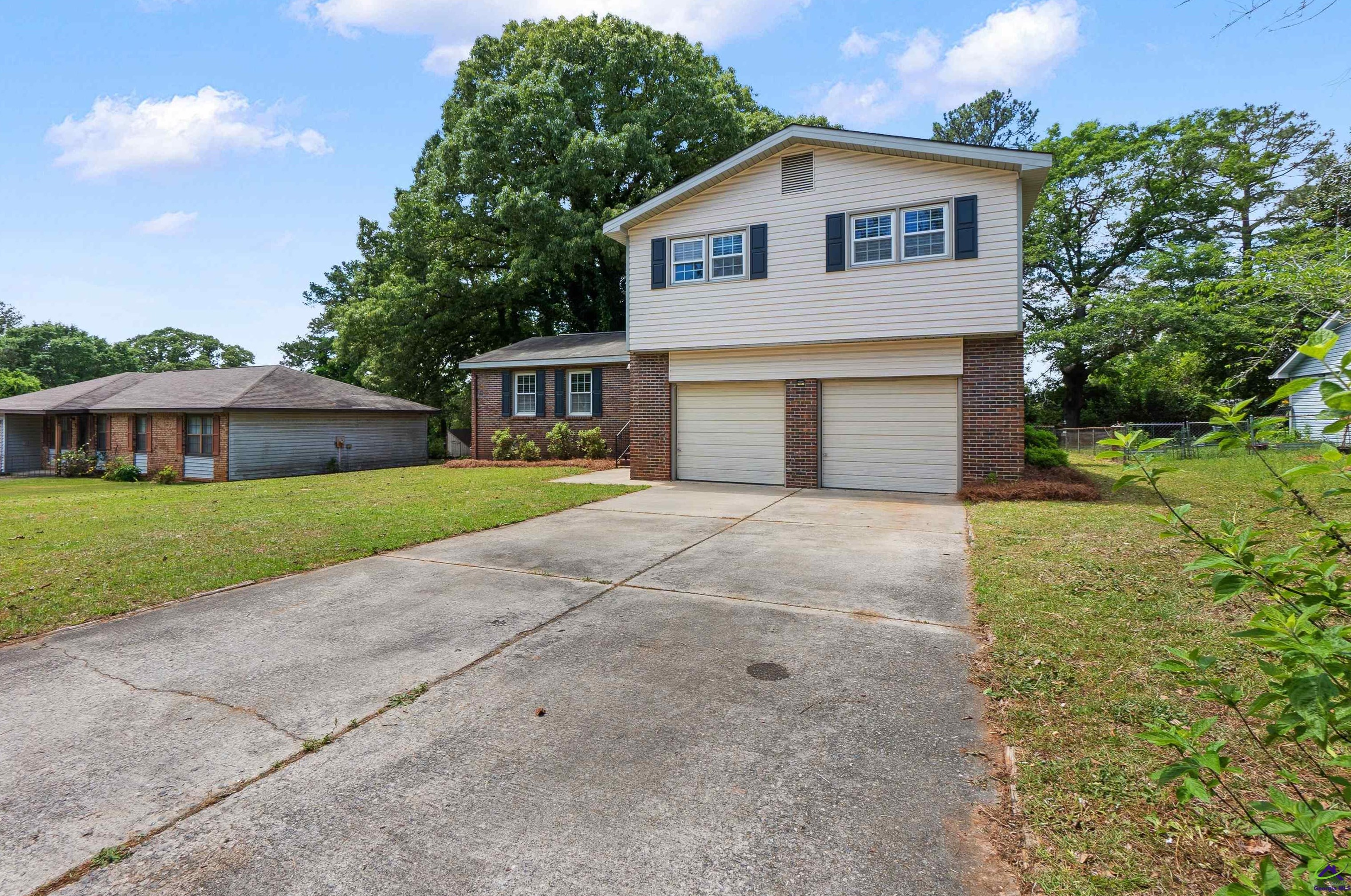 101 Devonshire Rd, Warner Robins GA  31088-4223 exterior