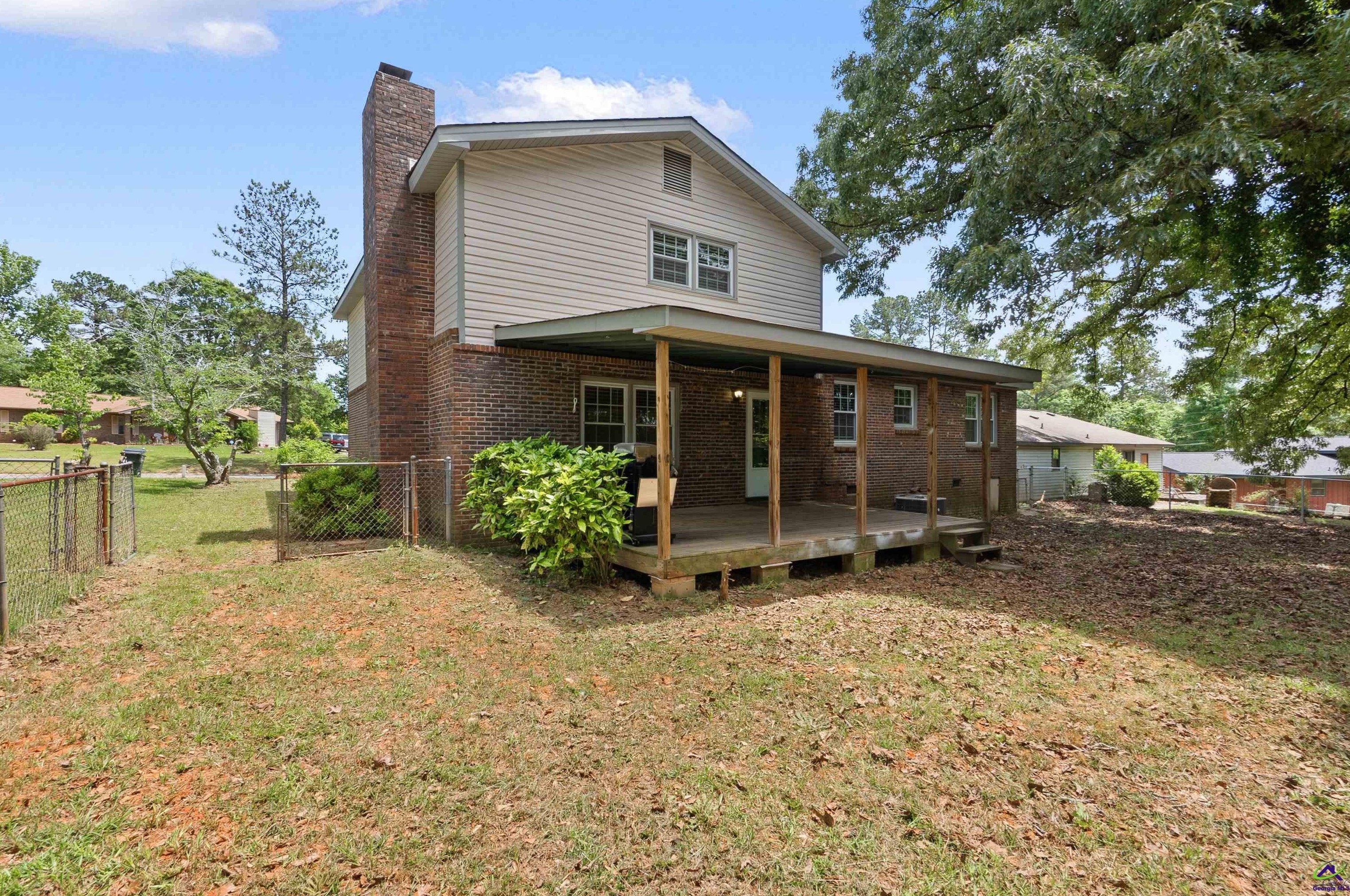 101 Devonshire Rd, Warner Robins GA  31088-4223 exterior