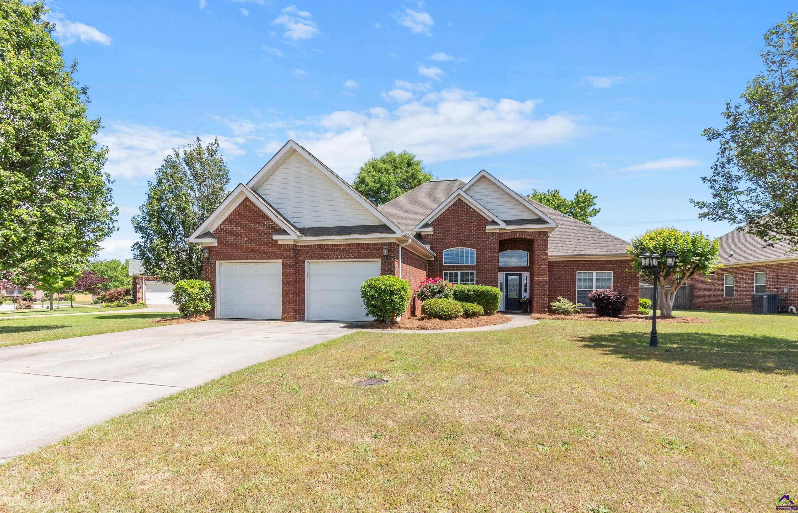204 Pembroke Point, Lithonia, GA 31028