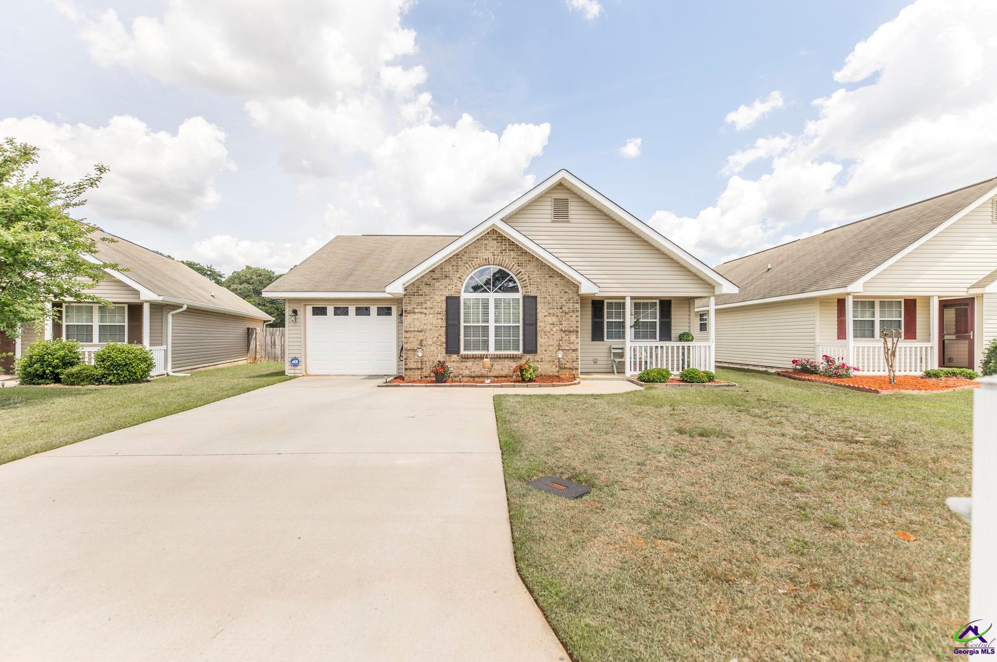417 Spike Trl, Warner Robins, GA 31088-2869