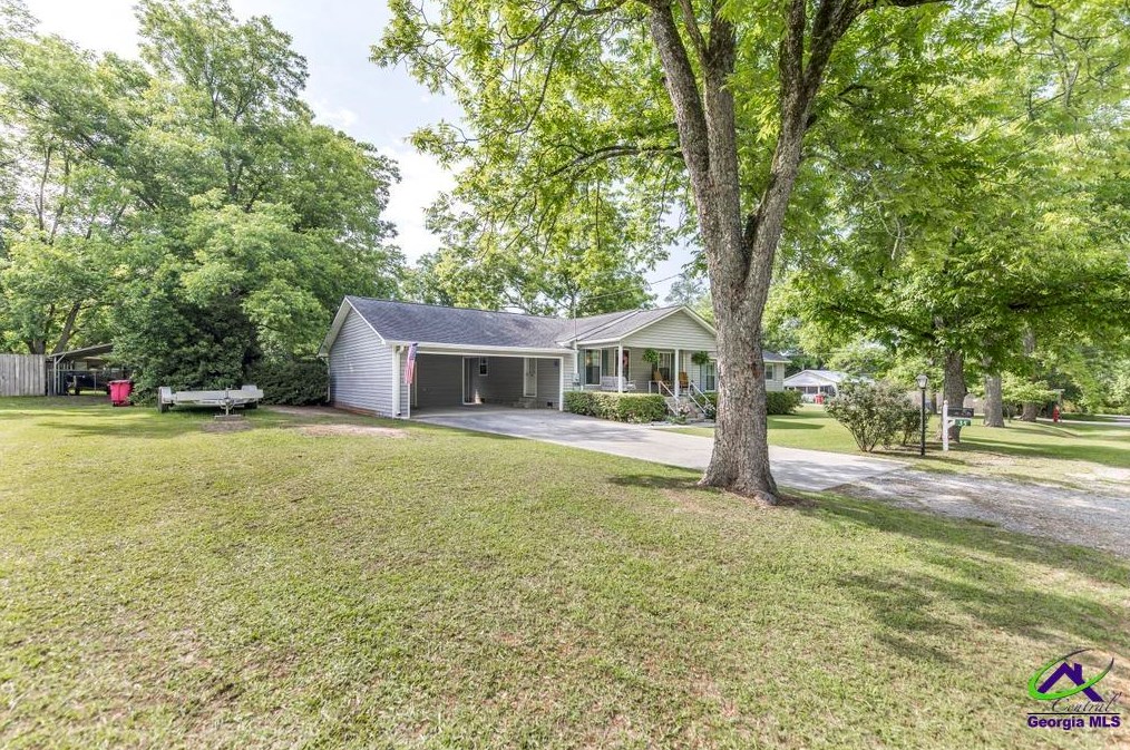 35 Gussie Ave, Mc Rae, GA 31055-3642