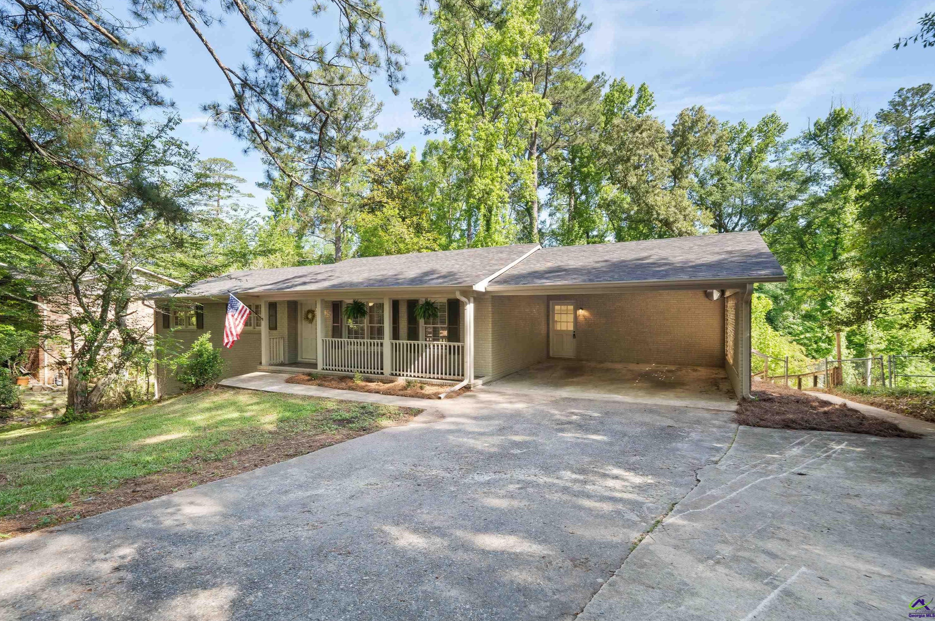 730 Claburn Rd, Macon, GA 31204-1412
