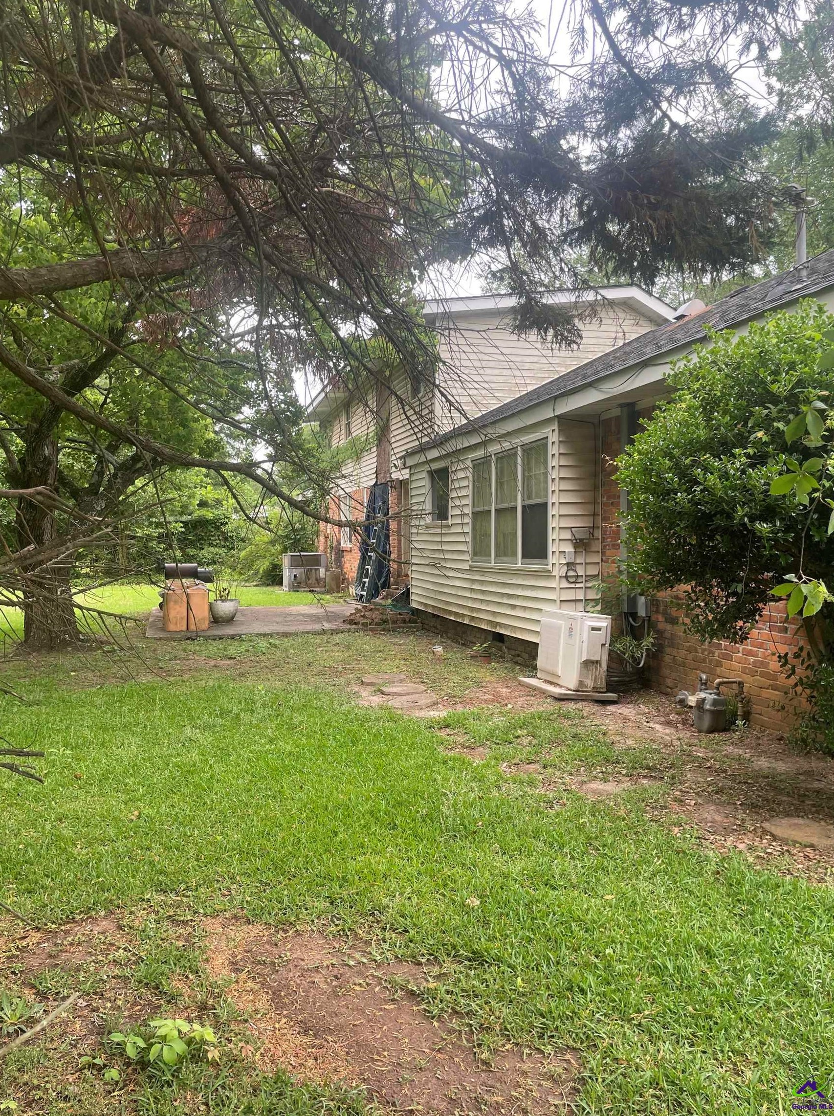 618 Westview Dr, Marshallville, GA 31030-3548