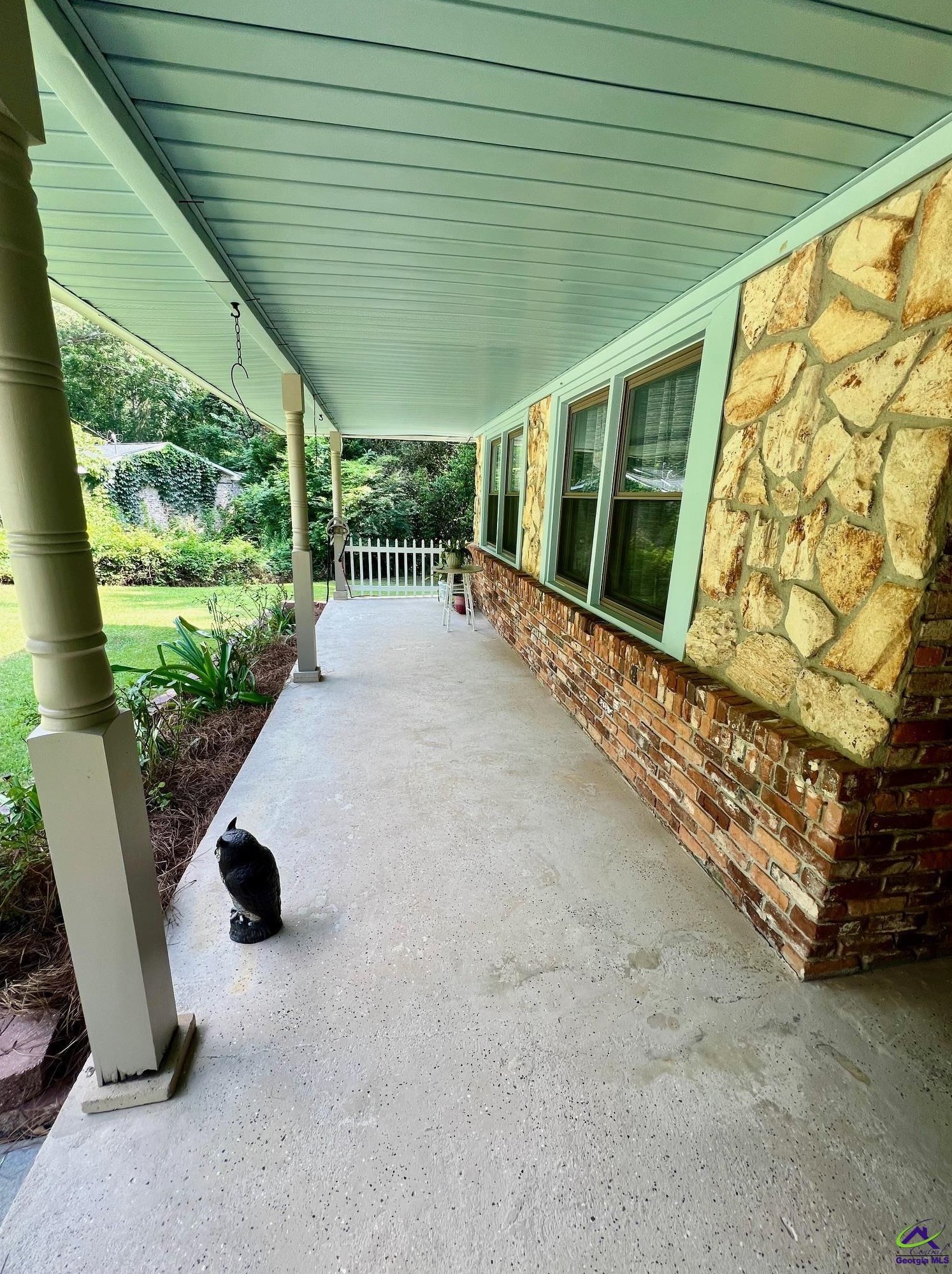 216 Adams Ct, Bonaire, GA 31005-3819