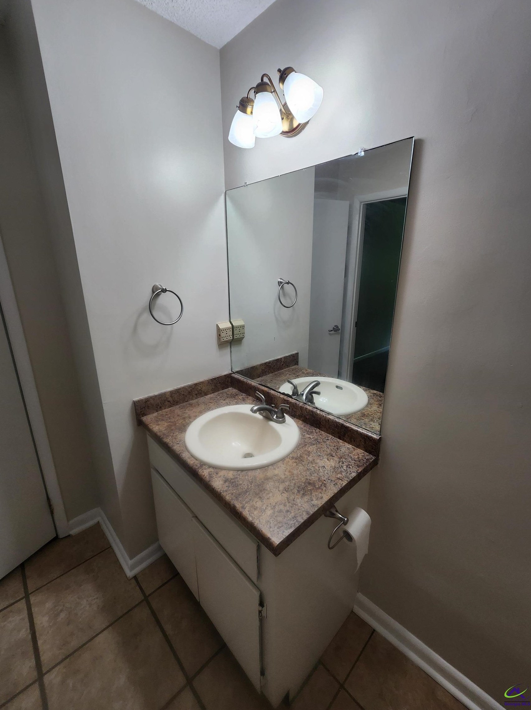 126 Pleasant Hill Ct, Warner Robins, GA 31088