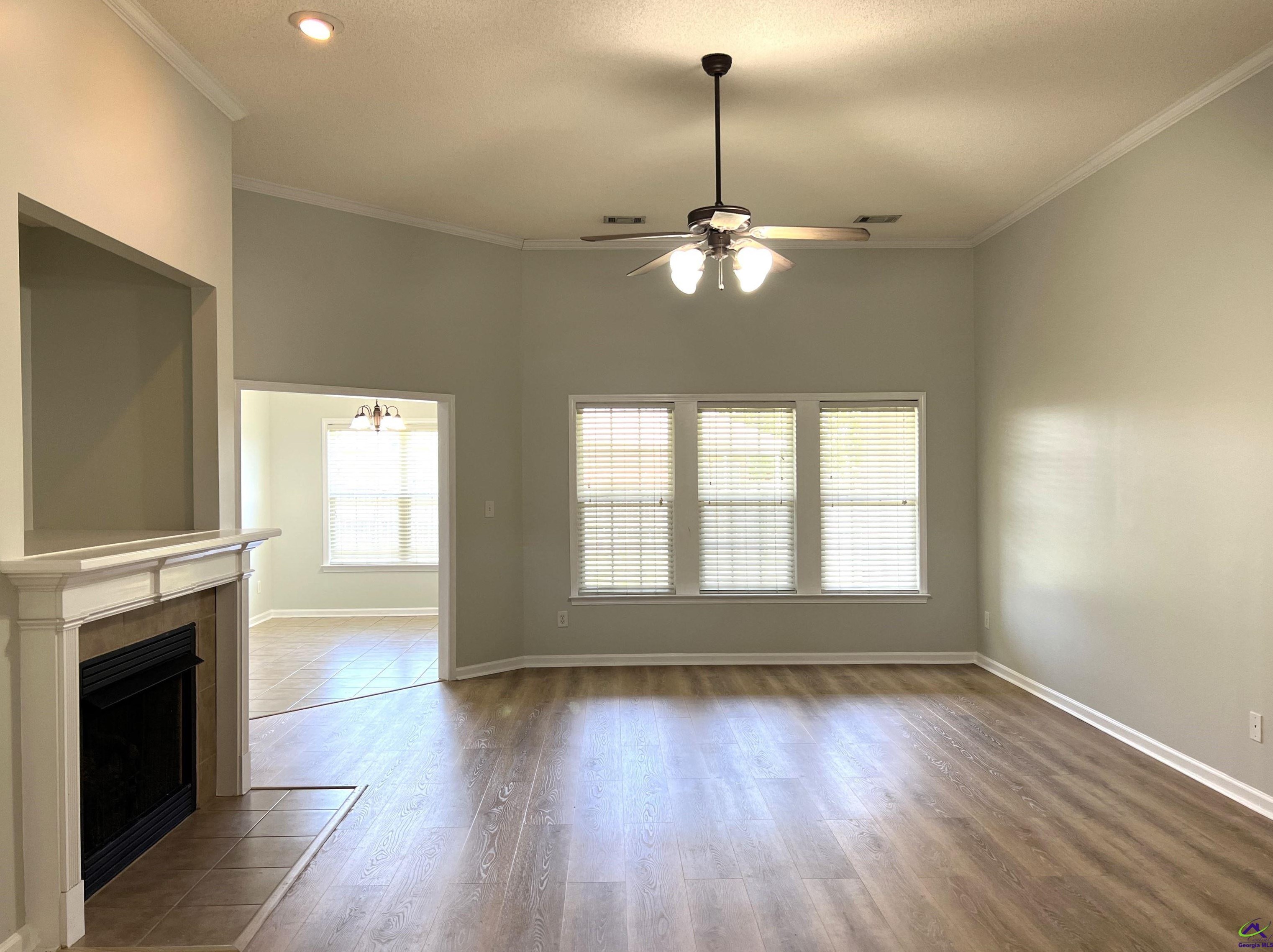 805 Falkirk Dr, Warner Robins, GA 31088