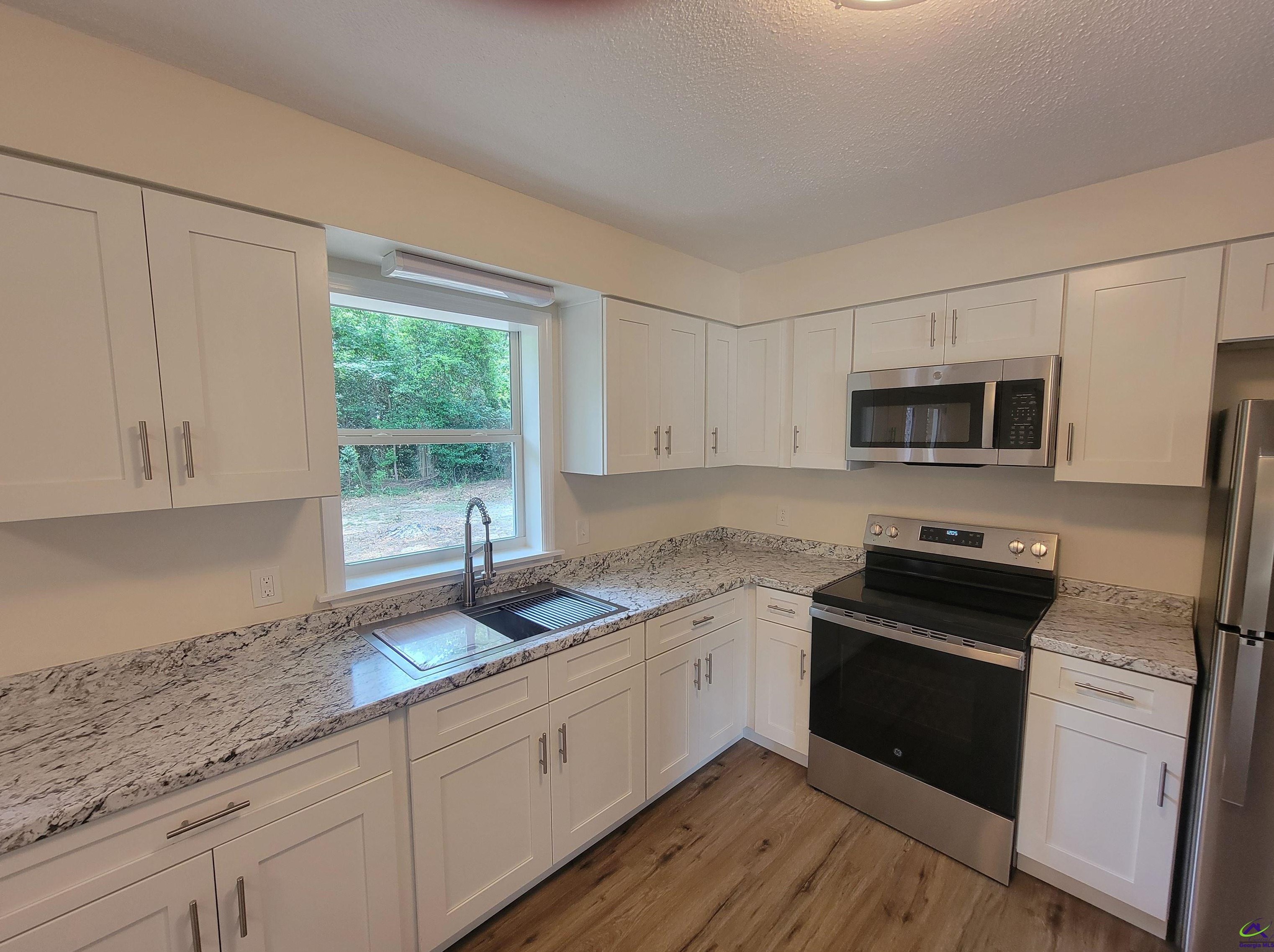 22 Forest Hill Cir, Klondike, GA 31036-6026