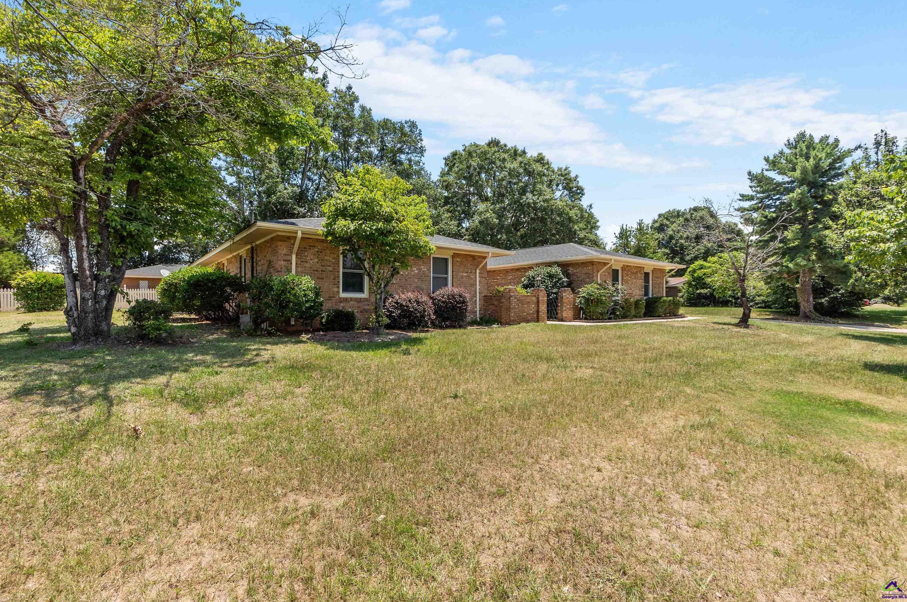 112 Eldorado Ave, Lithonia, GA 31028