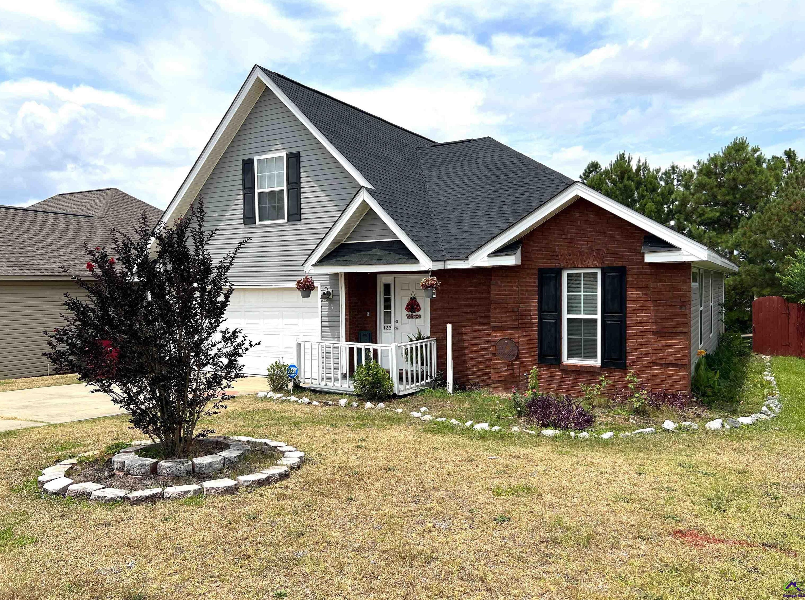 122 Wray St, Warner Robins, GA 31093-2891