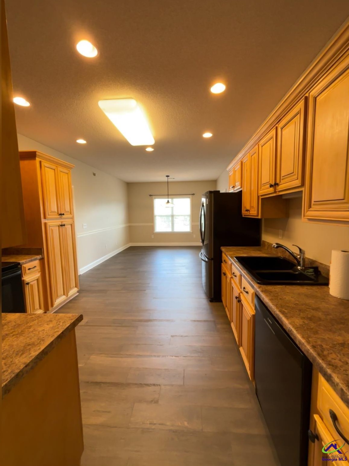 321 Ellicott Dr, Warner Robins GA  31088-1264 exterior