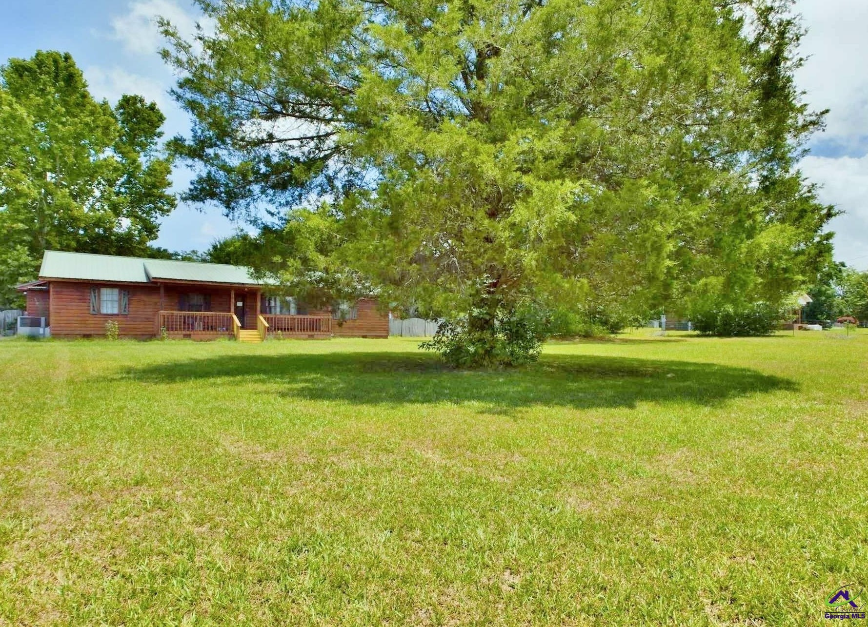 122 Rene Ln, Empire, GA 31014-5709