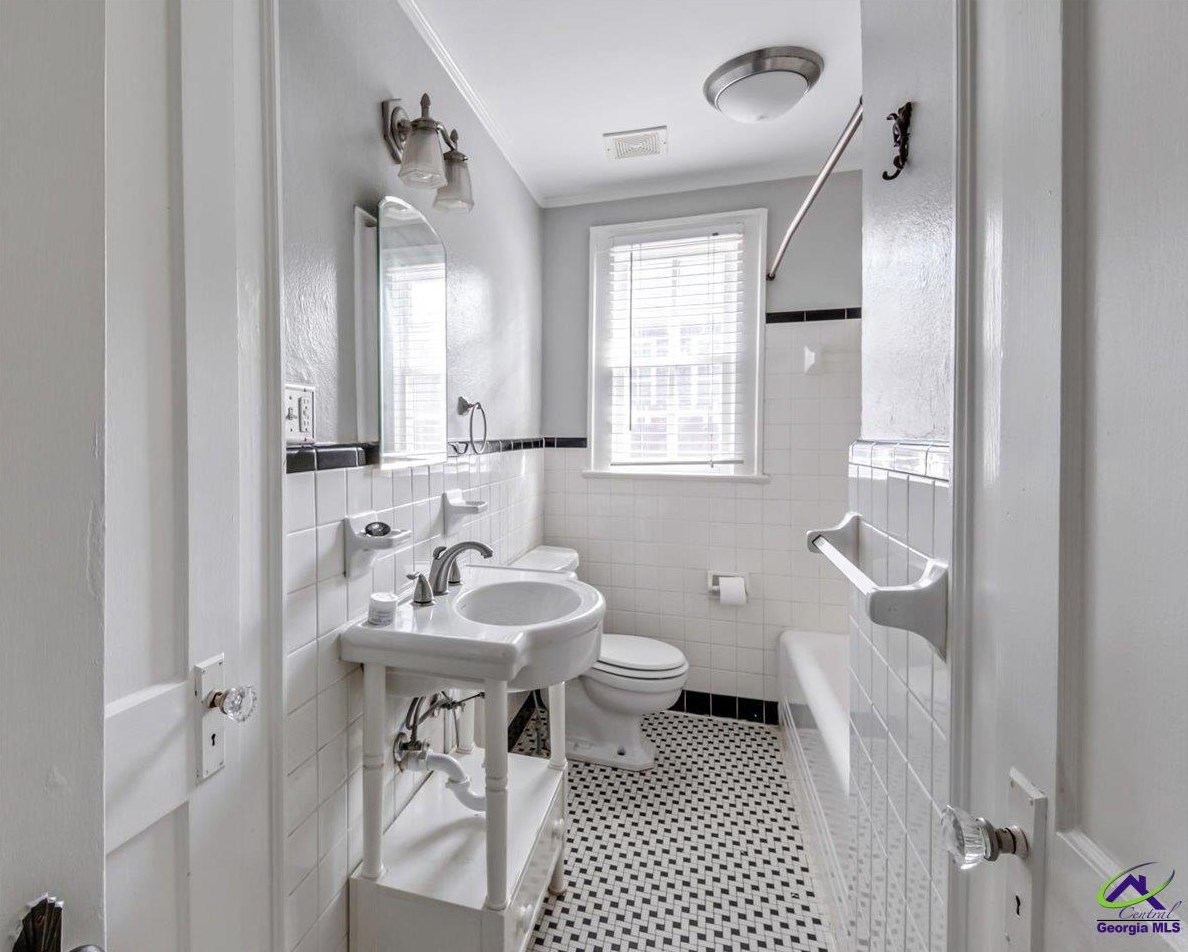 133 Stonewall Pl, Macon GA 31204-2864 exterior