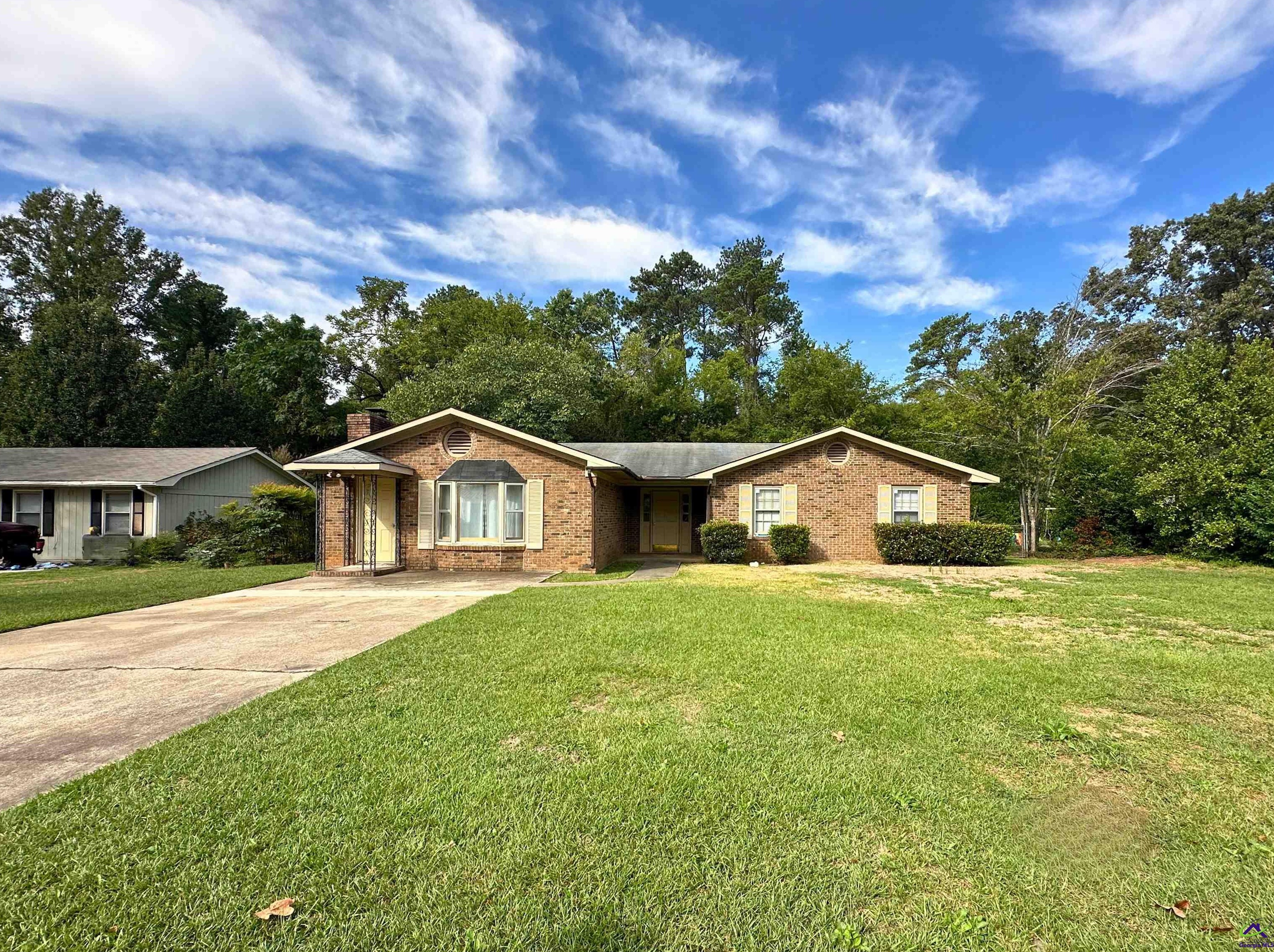 223 Scarborough Rd, Lithonia, GA 31028