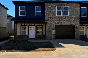 302 Beau Claire Cir, Warner Robins, GA 31008 - Photo 2