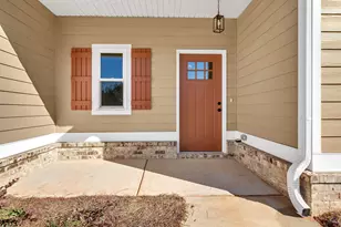 417 Lakeview Pl, Macon, GA 31211 - Photo 4