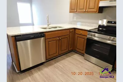 500 Club Villa Court # 2, Kathleen, GA 31047 - Photo 4