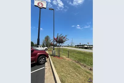 Hwy 247 Conn, Byron, GA 31008 - Photo 2