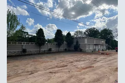 2108 Elberta Road, Warner Robins, GA  - Photo 4