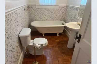 25 W Marion Street, Reynolds, GA 31076 - Photo 4