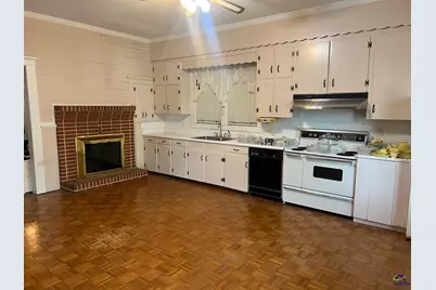 25 W Marion Street, Reynolds, GA 31076 - Photo 2