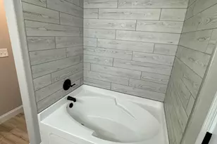 310 Beau Claire Cir, Byron, GA 31008 - Photo 14