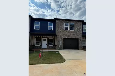 310 Beau Claire Circle, Byron, GA 31008 - Photo 1