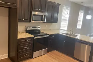 139 Rolling Woods Cir, Warner Robins, GA 31088 - Photo 2