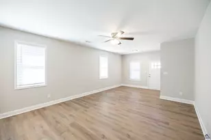 139 Rolling Woods Cir, Warner Robins, GA 31088 - Photo 12