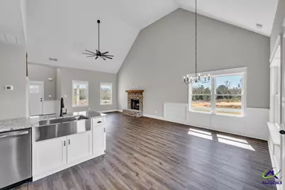 426 Burlington Drive, Macon, GA 31052 - Photo 4