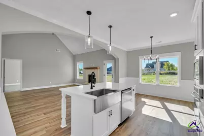 438 Burlington Drive, Macon, GA 31052 - Photo 18