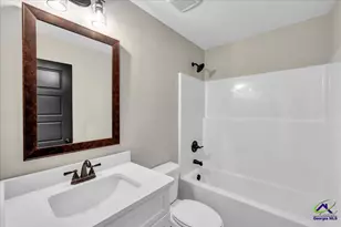 430 Burlington Dr, Macon, GA 31052 - Photo 32