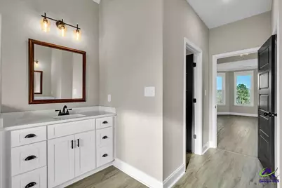 444 Burlington Drive, Macon, GA 31052 - Photo 32