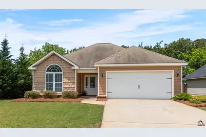 208 Summerstone Bend, Byron, GA 31008 - Photo 1