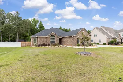 303 Collins Estates Avenue, Warner Robins, GA 31028 - Photo 1