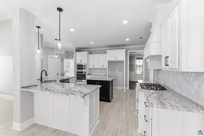 108 Pridgen Pass, Perry, GA 31069 - Photo 6