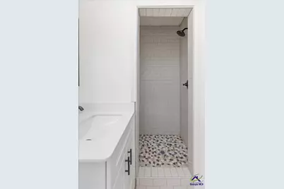 216 Randall Drive, Warner Robins, GA 31088 - Photo 22