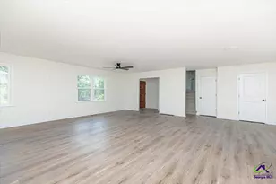 216 Randall Dr, Warner Robins, GA 31088 - Photo 14