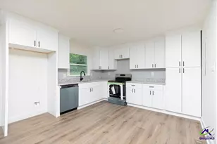 216 Randall Dr, Warner Robins, GA 31088 - Photo 12