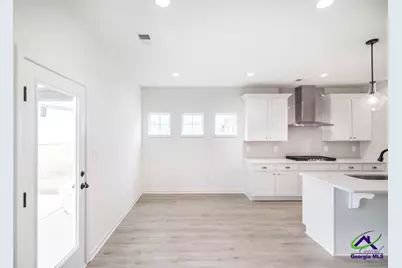212 Meadows Lane, Bonaire, GA 31005 - Photo 8